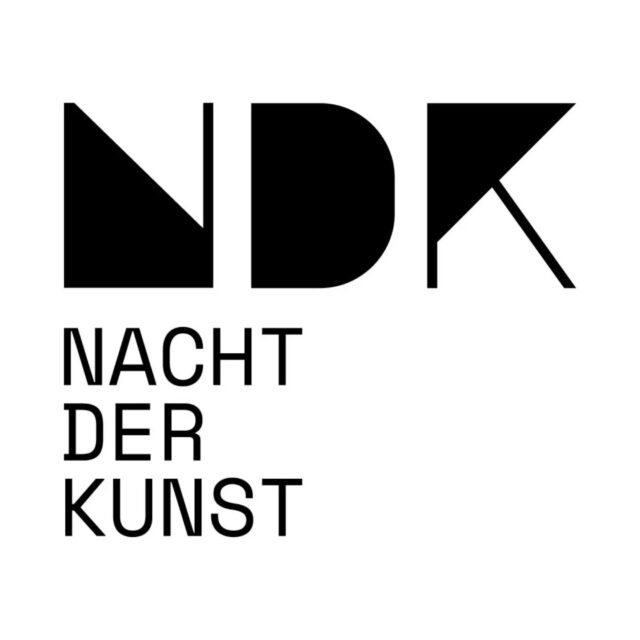 Am 05.09.26 ist es wieder soweit.
Die Nacht der Kunst
@ndkleipzig
Von 16-24 Uhr
Bin ich @etcetera23  in Georg Schumann Str 78
Im wunderschönen grünen Kachelgang anzutreffen.
Kommt gerne vorbei und sagt Hallo.
Die Jugendwörter des Jahres habe ich auch dabei 😉