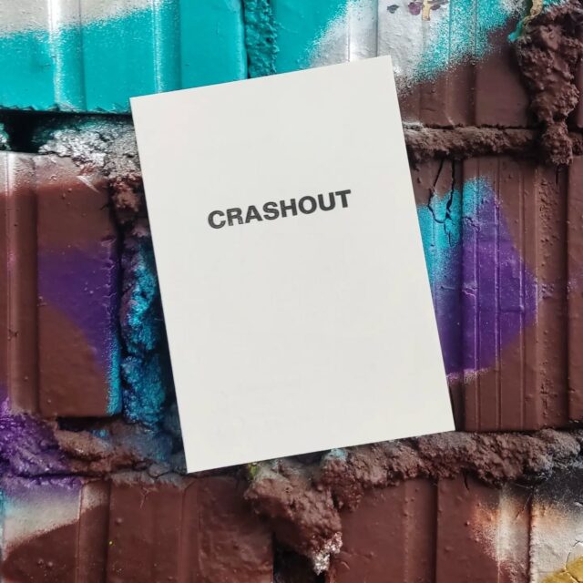 “CRASHOUT"
#jugendwörterdesjahres
Die Top 10 der Jugendwörter des Jahres wurden auf der Boston Tiegel Presse handgedruckt mit antiken Bleisatzschriften. Jede Karte ist limitiert auf 60 Stück.

Ein paar von den Karten gibt es:
Etsy (Link in Bio)
@westfach (special edition) 
@handmadedesignsleipzig
Oder direkt bei mir.

#bleilettern #jugendsprache #jugendwortdesjahres #kartendruck